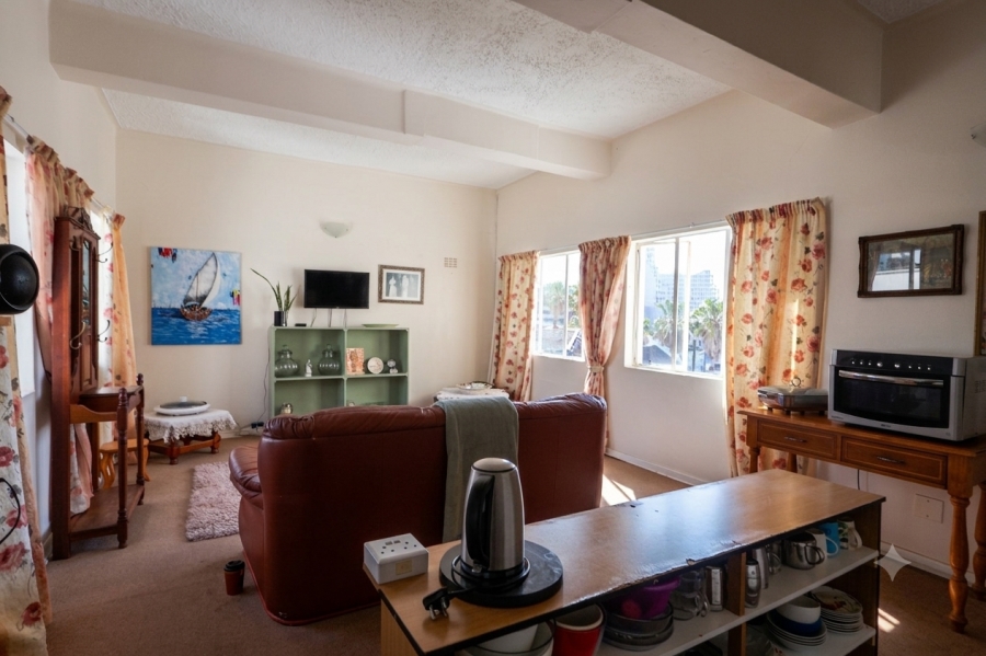 1 Bedroom Property for Sale in Quigney Eastern Cape